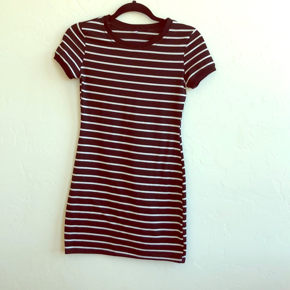 Black and White Stripped T-Shirt Dress